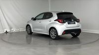 Toyota Yaris 116h France Business 5p — photo 8