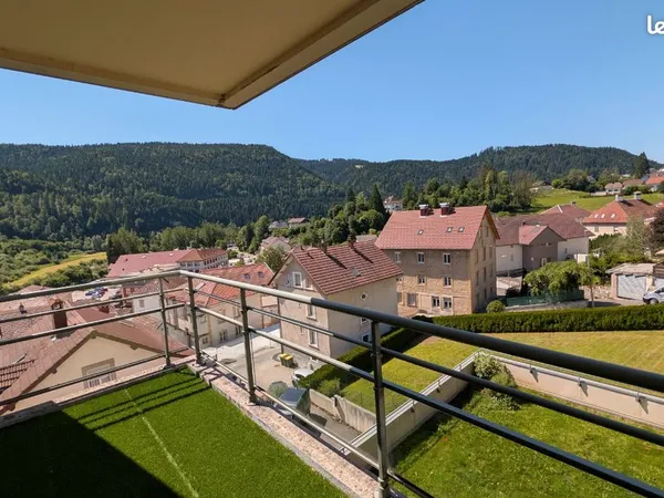 Appartement T4 au centre de Villers-Le-Lac
