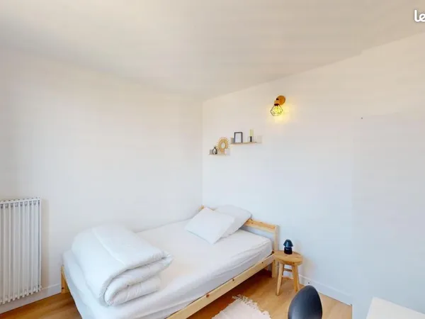 Chambre 6 pièces 88 m²