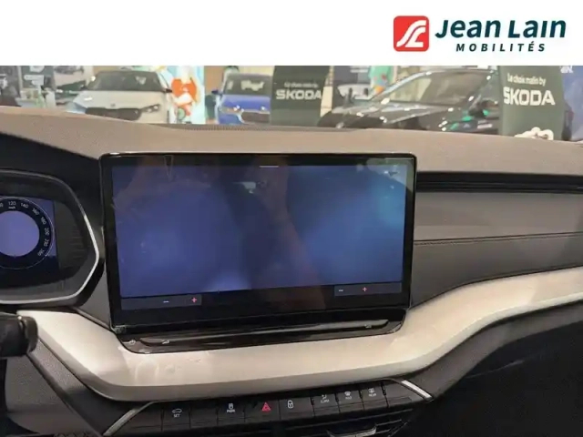 Skoda Octavia combi 1.5 tsi hybrid 150 ch act dsg7 — photo 16