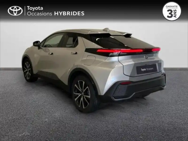Toyota C-Hr 2.0 hybride 200ch design my25 — photo 2