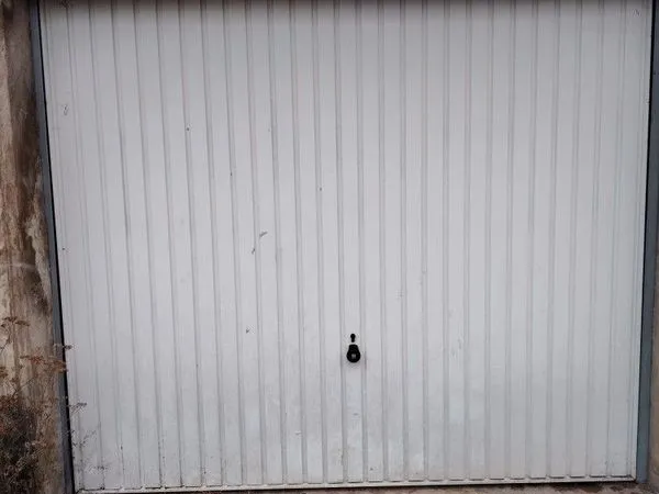 Garage à louer