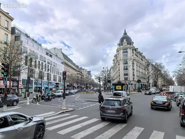 Boutique 241 m² PARIS