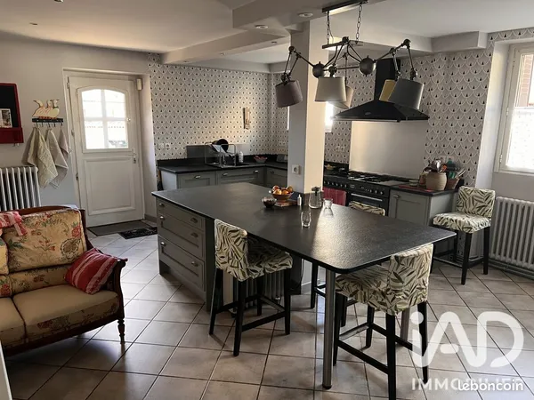 Maison de ville 7 pièces 179 m²