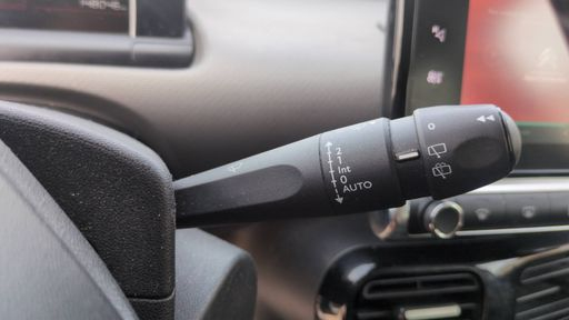 Citroen C4 Cactus 1.5 BlueHDi 100 - Shine Business – 2019 – 148046 km – Diesel – Boîte Manuelle — photo 24