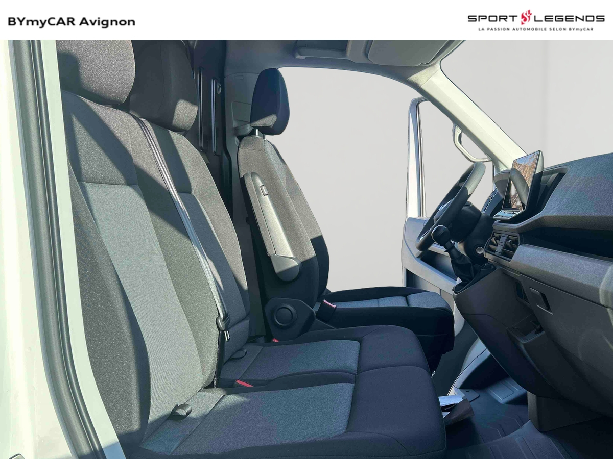 Volkswagen Utilitaires CRAFTER VAN 35 L3H3 2.0 TDI 140 CH — photo 19