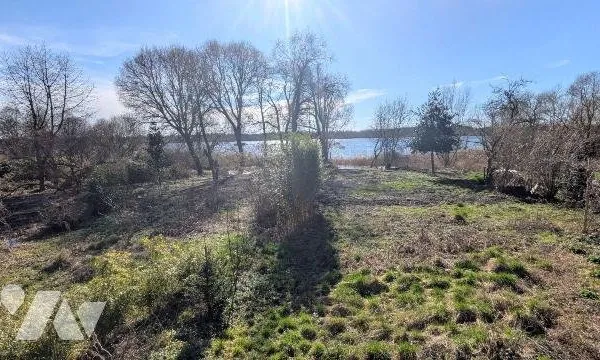 Terrain 420 m²