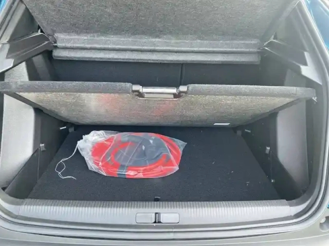 Peugeot 2008 electrique 54 kwh 156 ch — photo 30