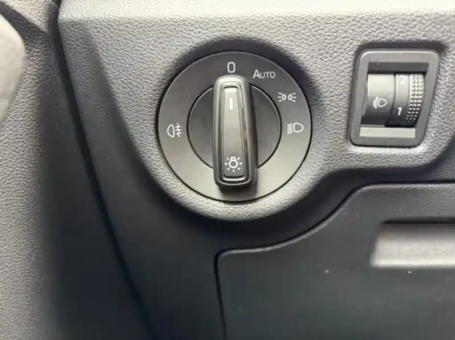 Skoda Kamiq 1.0 tsi 95ch business — photo 13