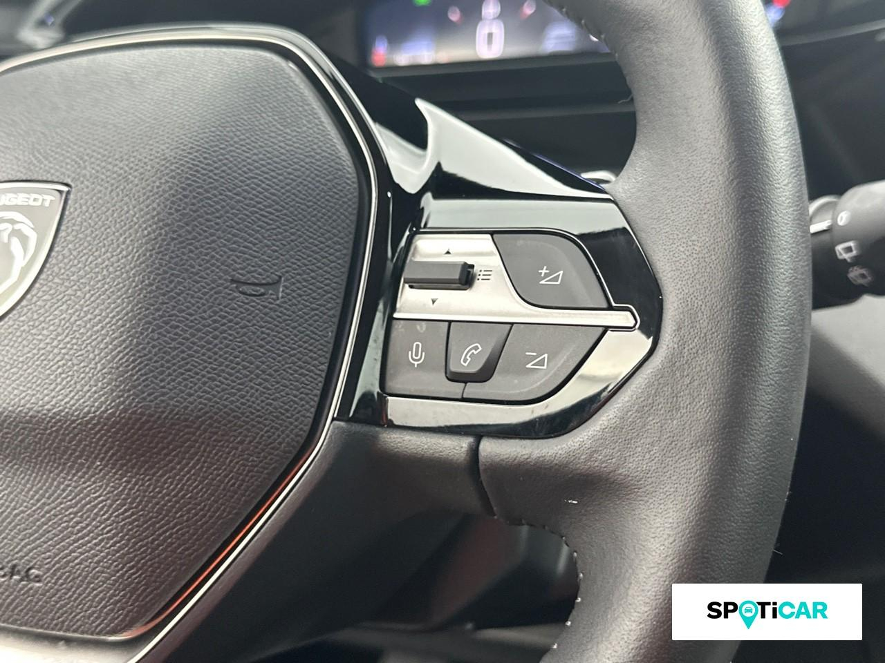 Peugeot 308 1.2 hybrid 145ch style e-dcs6 — photo 17