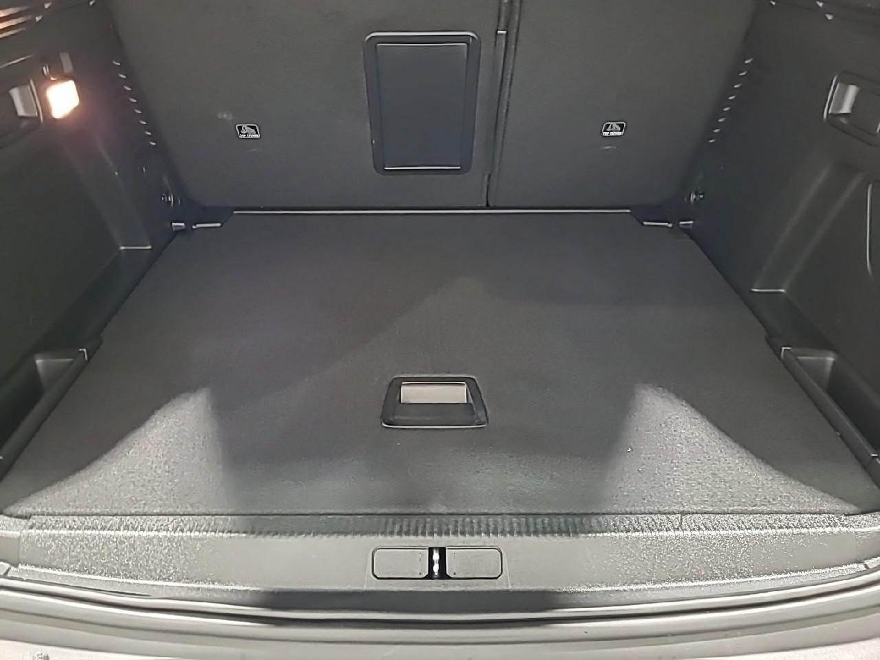 Peugeot 3008 puretech 130ch s&s eat8 allure pack — photo 14