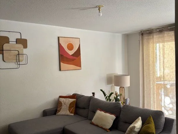 Apparemment à vendre