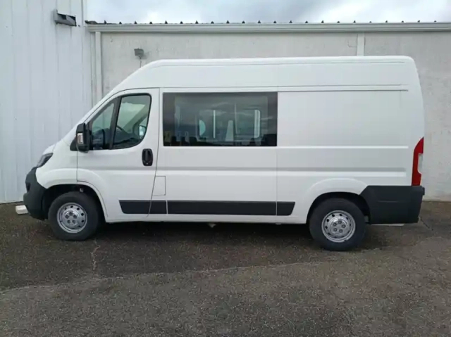 Peugeot Boxer fourgon fg 333 l1h1 2.2 bluehdi s&amp;s 140ch asphalt — photo 26