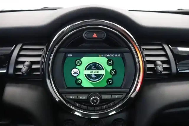 Mini Mini hatch 3 portes cooper 136 ch bva7 — photo 94