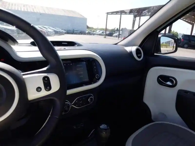 Renault Twingo iii sce 65 — photo 35