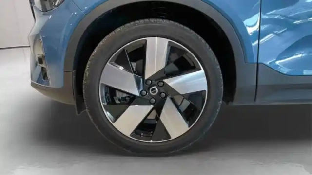 Volvo Xc40 t4 recharge 129+82 ch dct7 — photo 41