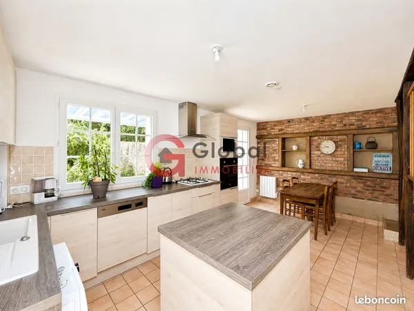 Propriété 5 pièces 101 m²