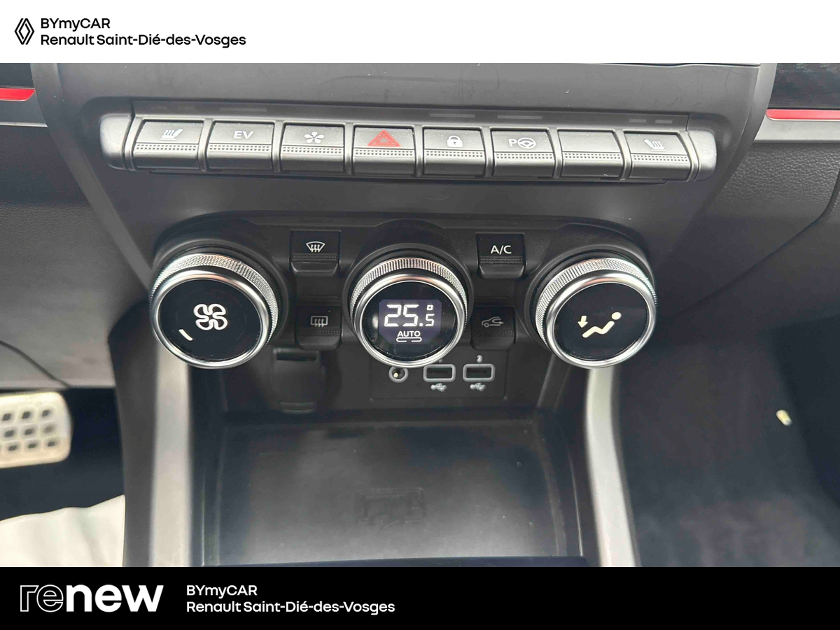 Renault Arkana E-Tech 145 - 21B — photo 20