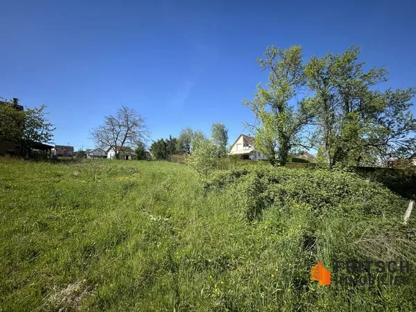 Terrain 601 m²