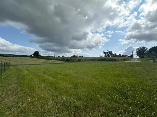 Terrain constructible 970 m²