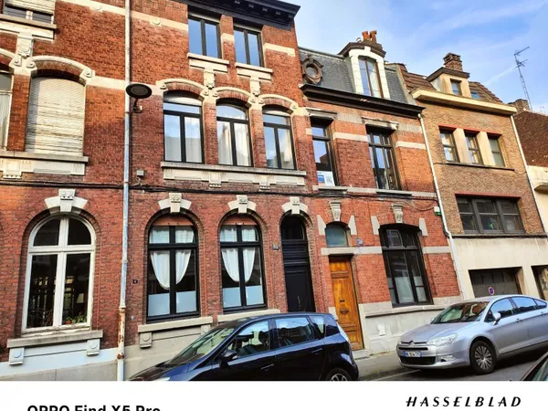Vends maison 165m² Roubaix, 5 belles chambres, beau jardin