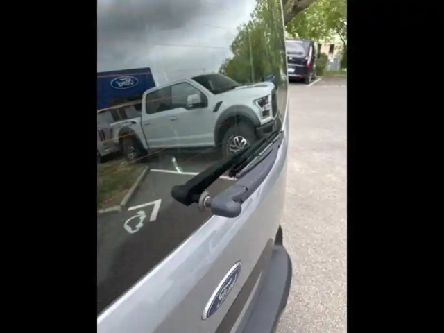 Ford Transit Connect l1 1.0e 100ch e85 trend - tva recuperable 16500 ? ht — photo 8