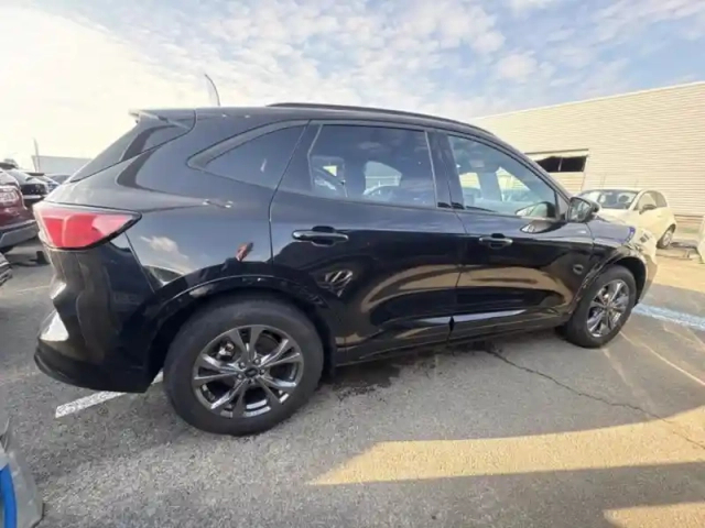 Ford Kuga 2.5 duratec 225 ch phev st-line bva — photo 4