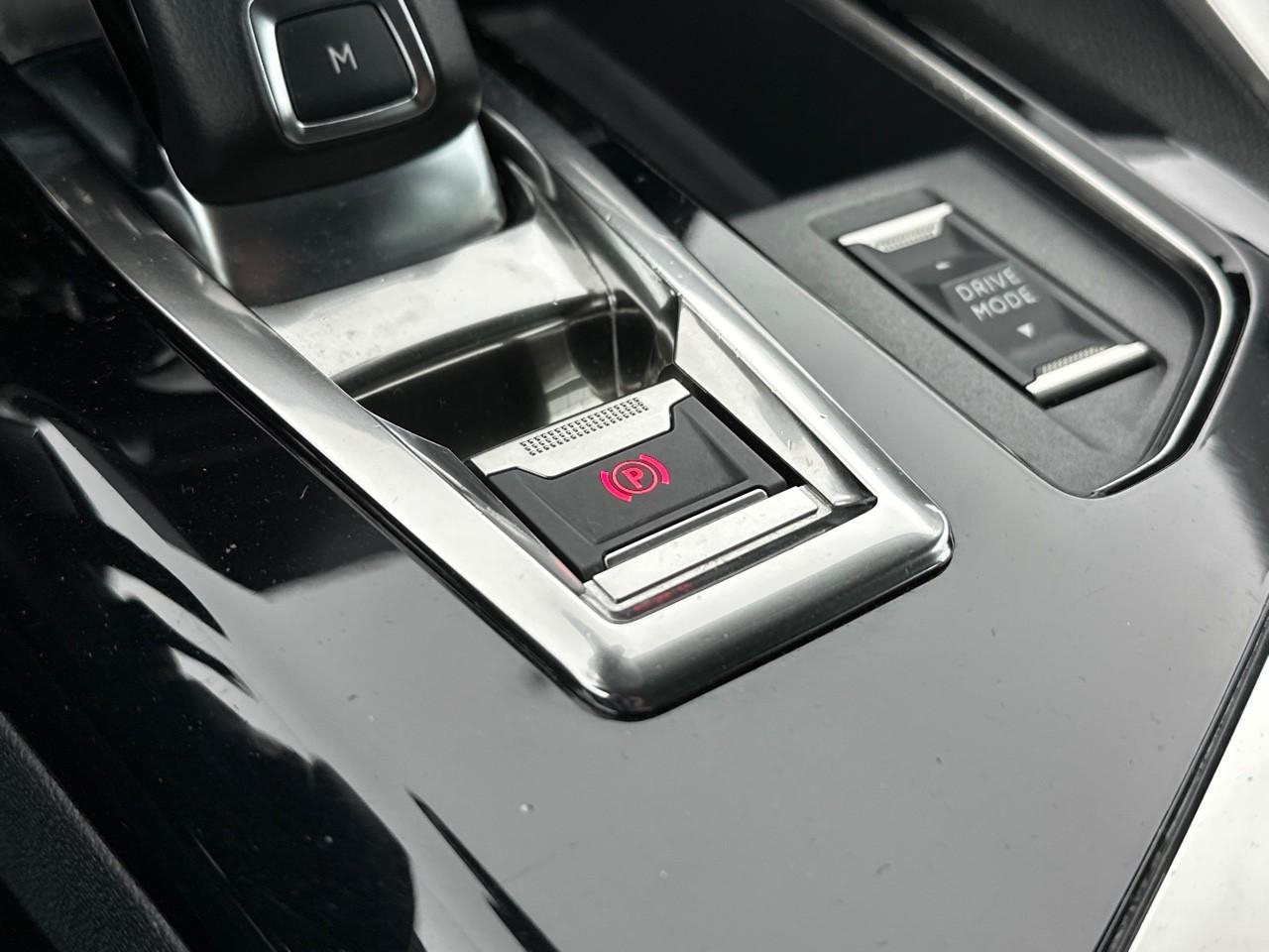 Peugeot 3008 puretech 130ch s&s eat8 style — photo 30