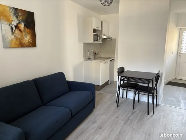 Studio 1 pièce 22 m²