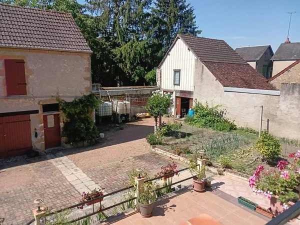 Maison 9 pièces 146 m²