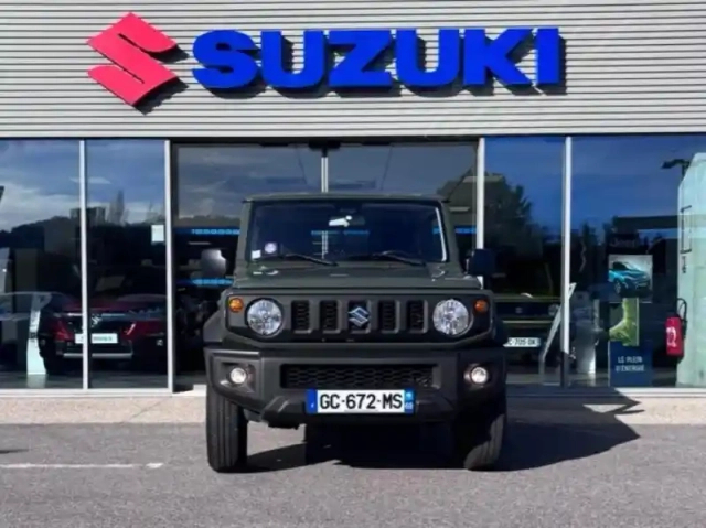 Suzuki Jimny 1.5 vvt privilège — photo 2