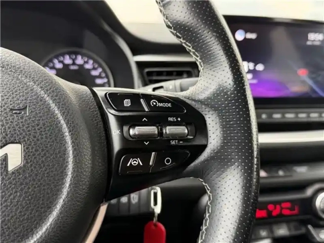 Kia Stonic 1.0 t-gdi 120 ch mhev ibvm6 — photo 92