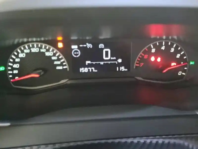 Peugeot 208 puretech 75 s&amp;s bvm5 — photo 84