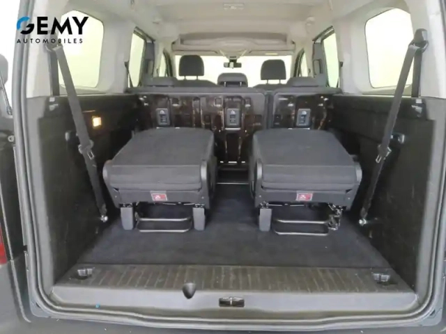 Citroën Berlingo taille xl bluehdi 100 s&amp;s bvm — photo 6