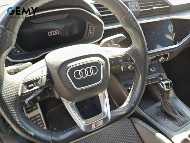 Audi Q3 35 tfsi 150 ch s tronic 7 — photo 13
