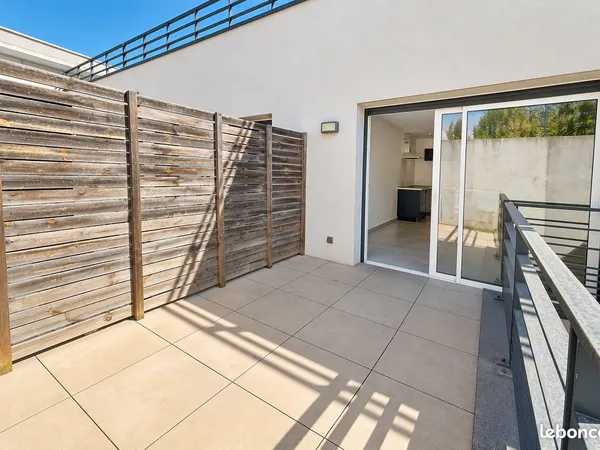 Appartement T2 à vendre à Sainte-Maxime, dans une résidence de 2017