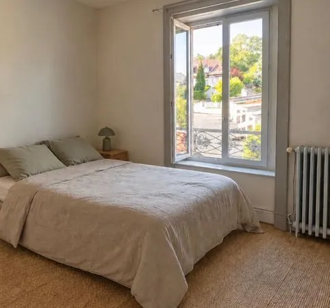Appartement non meublé 38 m2 gare / republique