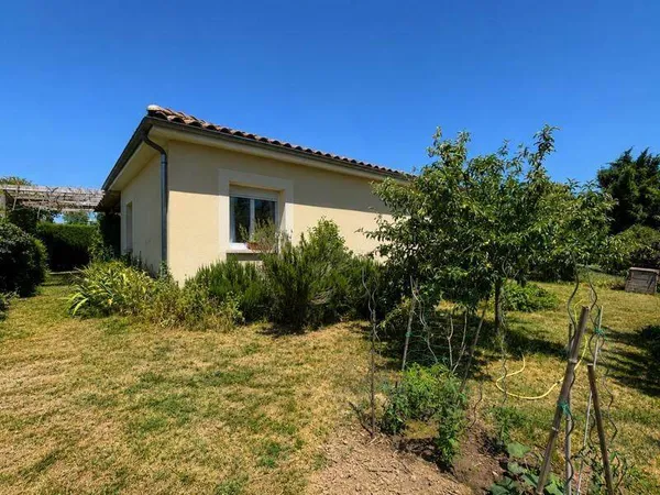 Maison de plain-pied 4 pièces 97 m²