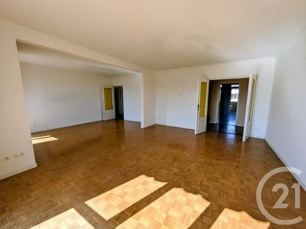 Appartement 4 pièces 120 m²