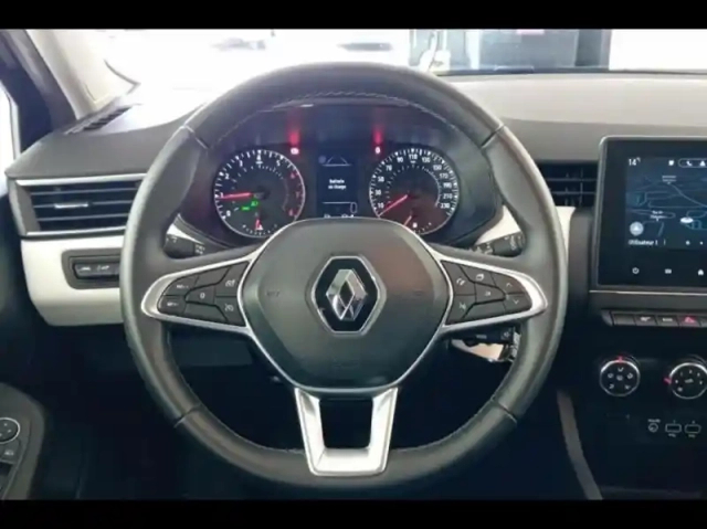 Renault Clio 1.0 tce 90ch evolution — photo 15