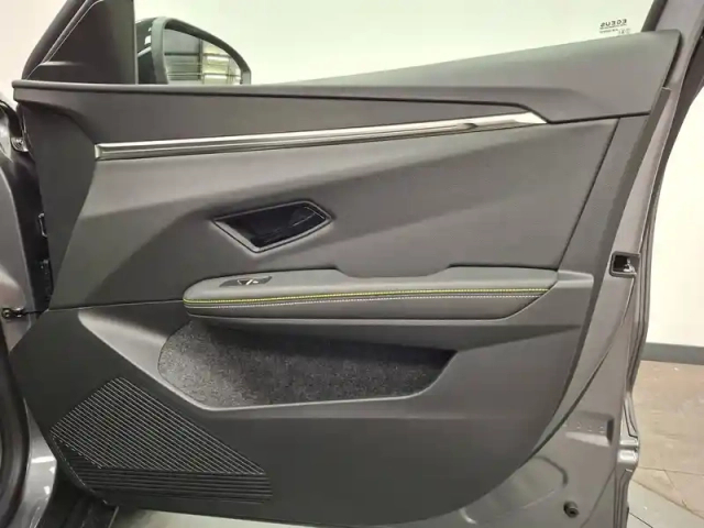 Renault Scenic e-tech electrique 220 ch grande autonomie — photo 89