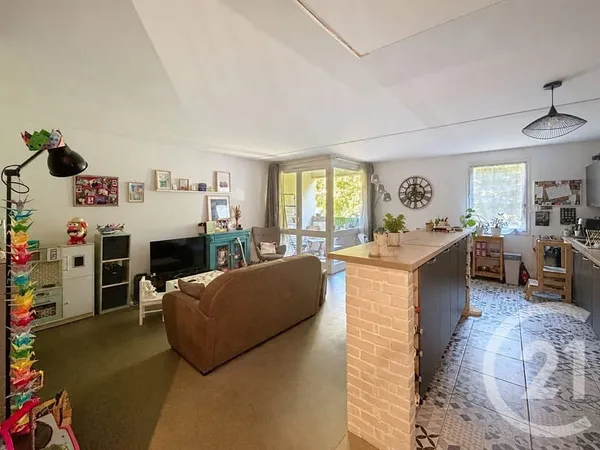 Appartement 4 pièces 80 m²