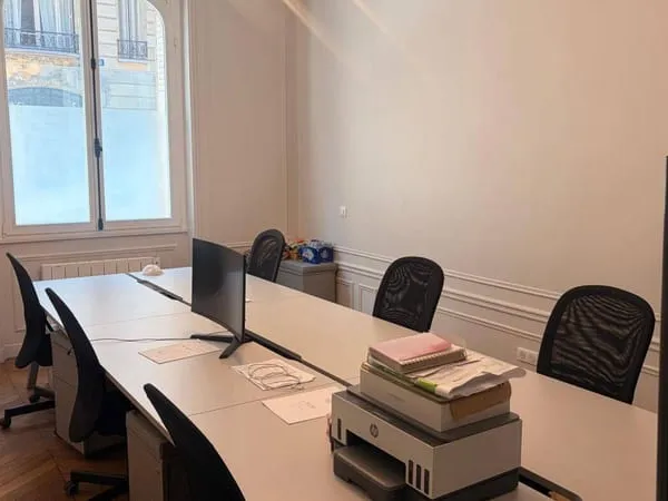 Local commercial 195 m²