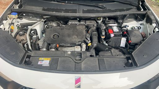 DS DS7 Crossback 1.5 BlueHDi 130 EAT8 - Performance Line – 2022 – 90761 km – Diesel – Boîte Automatique — photo 20