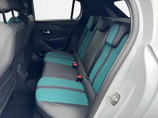 Peugeot 208 electrique 136 ch 50 kwh — photo 12