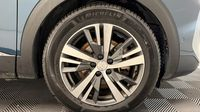 Peugeot 3008 HYBRID 225ch Allure Pack e-EAT8 — photo 20