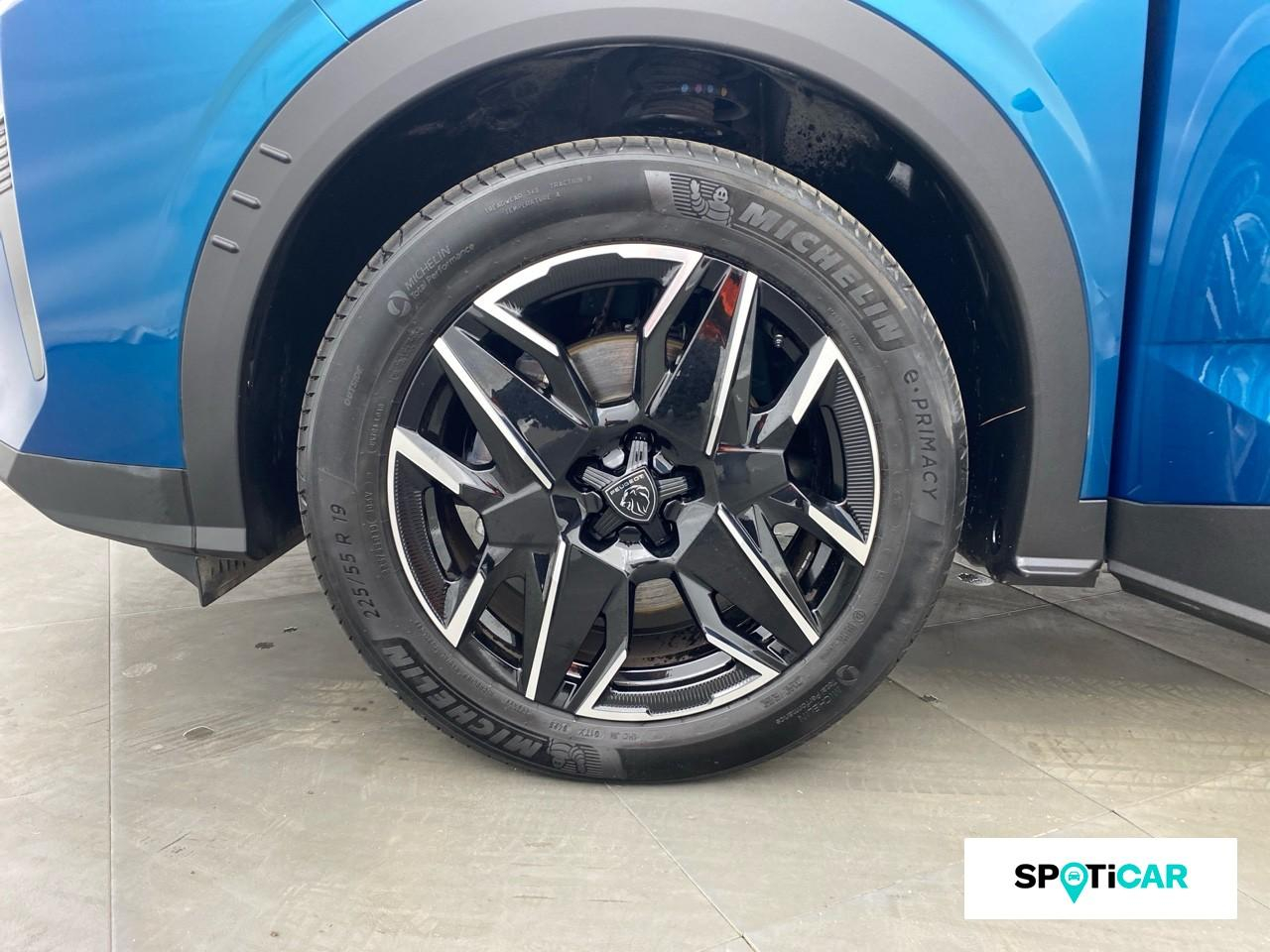 Peugeot 5008 hybrid 145ch gt e-dcs6 — photo 11