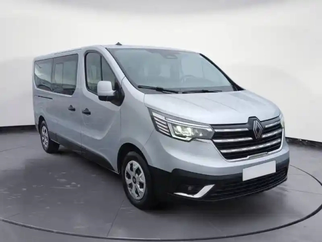 Renault Trafic blue dci 150 — photo 2