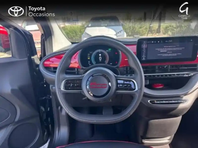 Fiat 500 e 95ch (red) my23 — photo 13