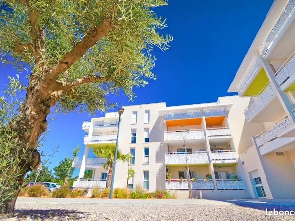 Studio 1 pièce 23 m²